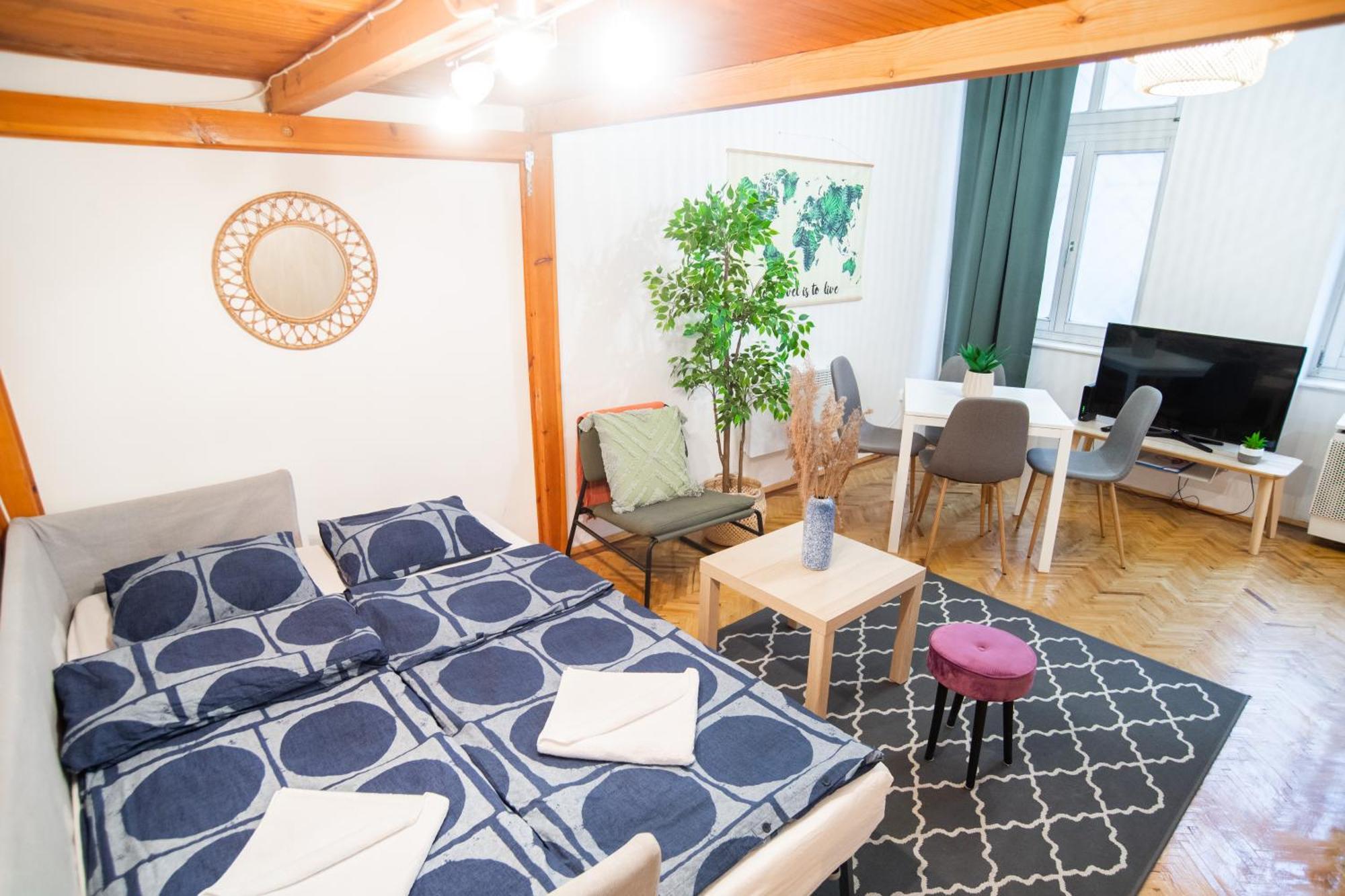 Lovely Apartment In Erzsebetvaros A57 Budapest Eksteriør billede