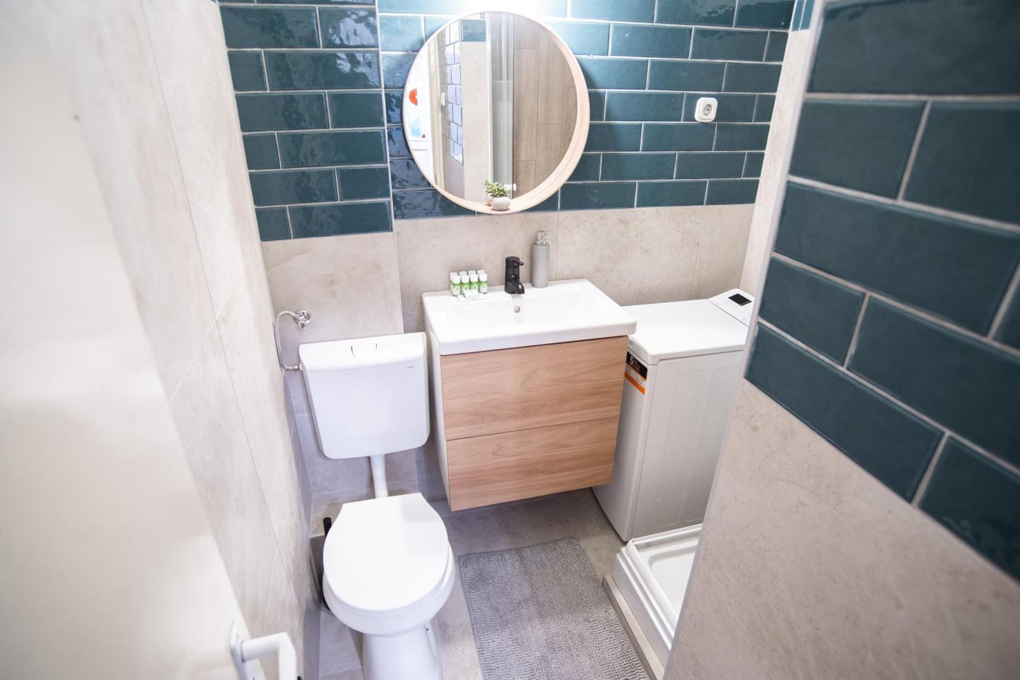 Lovely Apartment In Erzsebetvaros A57 Budapest Eksteriør billede