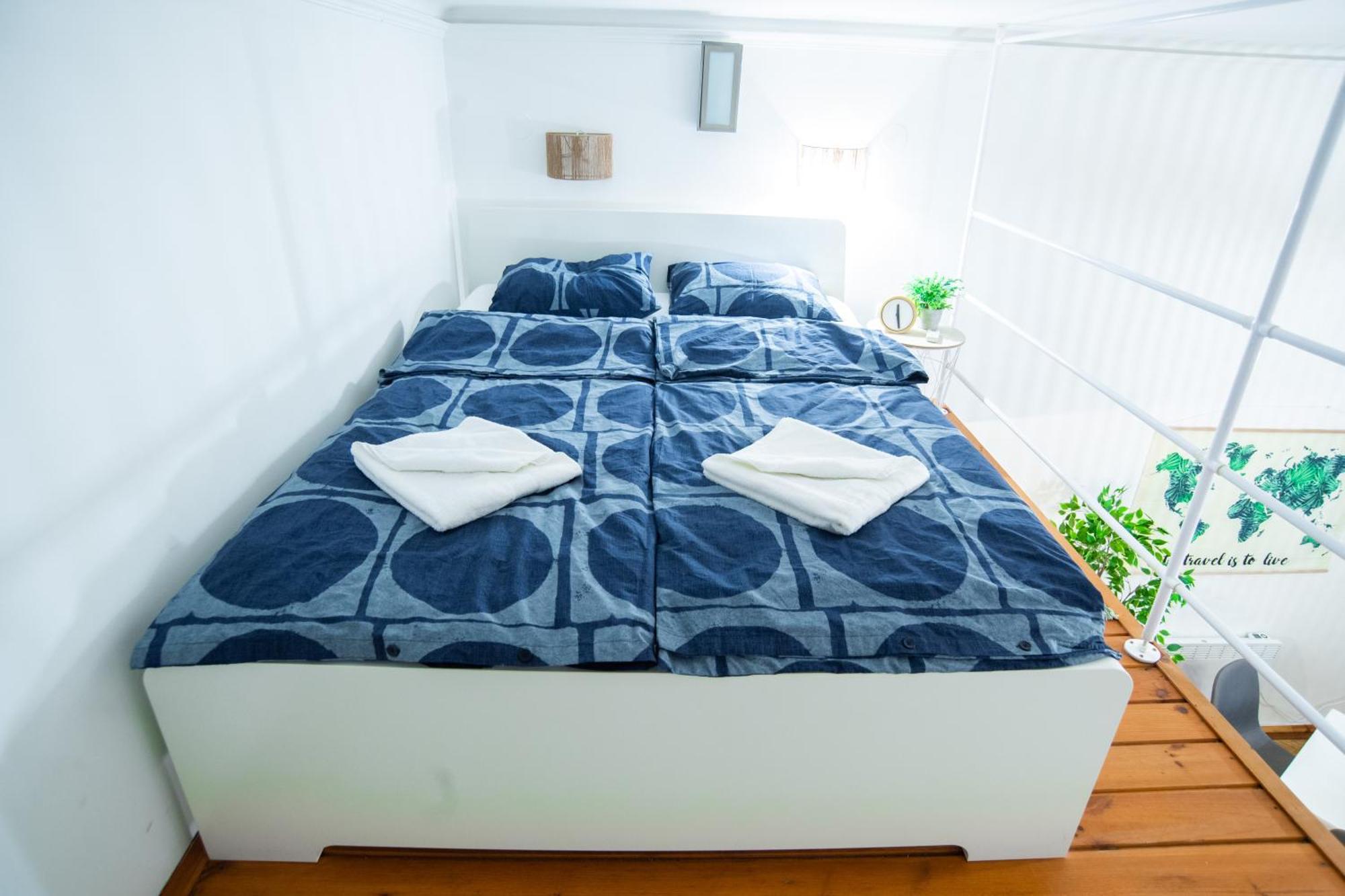 Lovely Apartment In Erzsebetvaros A57 Budapest Eksteriør billede